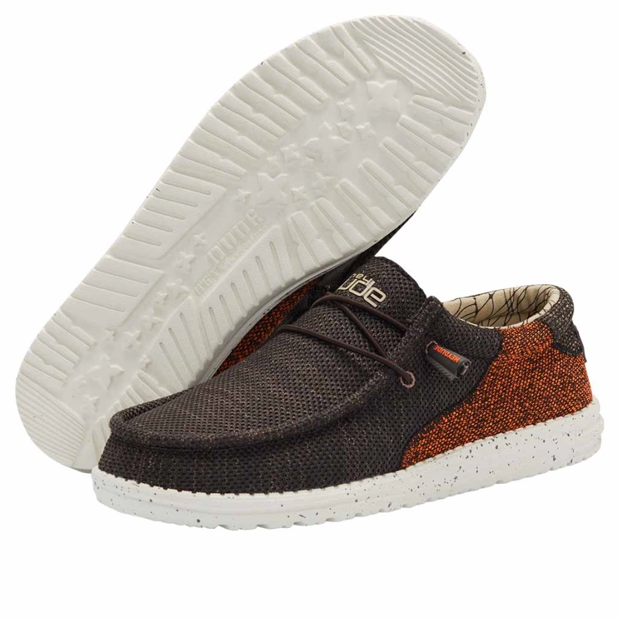 Hey Dude Wally Sox Wave Java Brown
